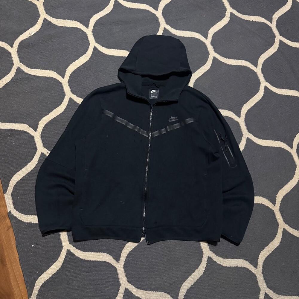Black Nike Tech Fleece Zip Up Sweatshirt